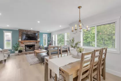 Kitchen Photo of 9285 211 Street, Langley, BC