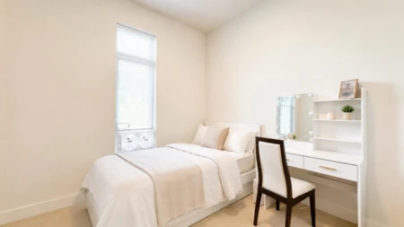 Laundry Room Photo of 18 15235 Sitka Drive, Surrey, BC