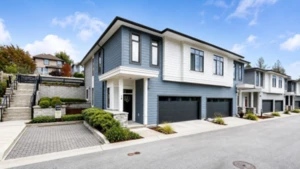 18 15235 Sitka Drive, Surrey, BC