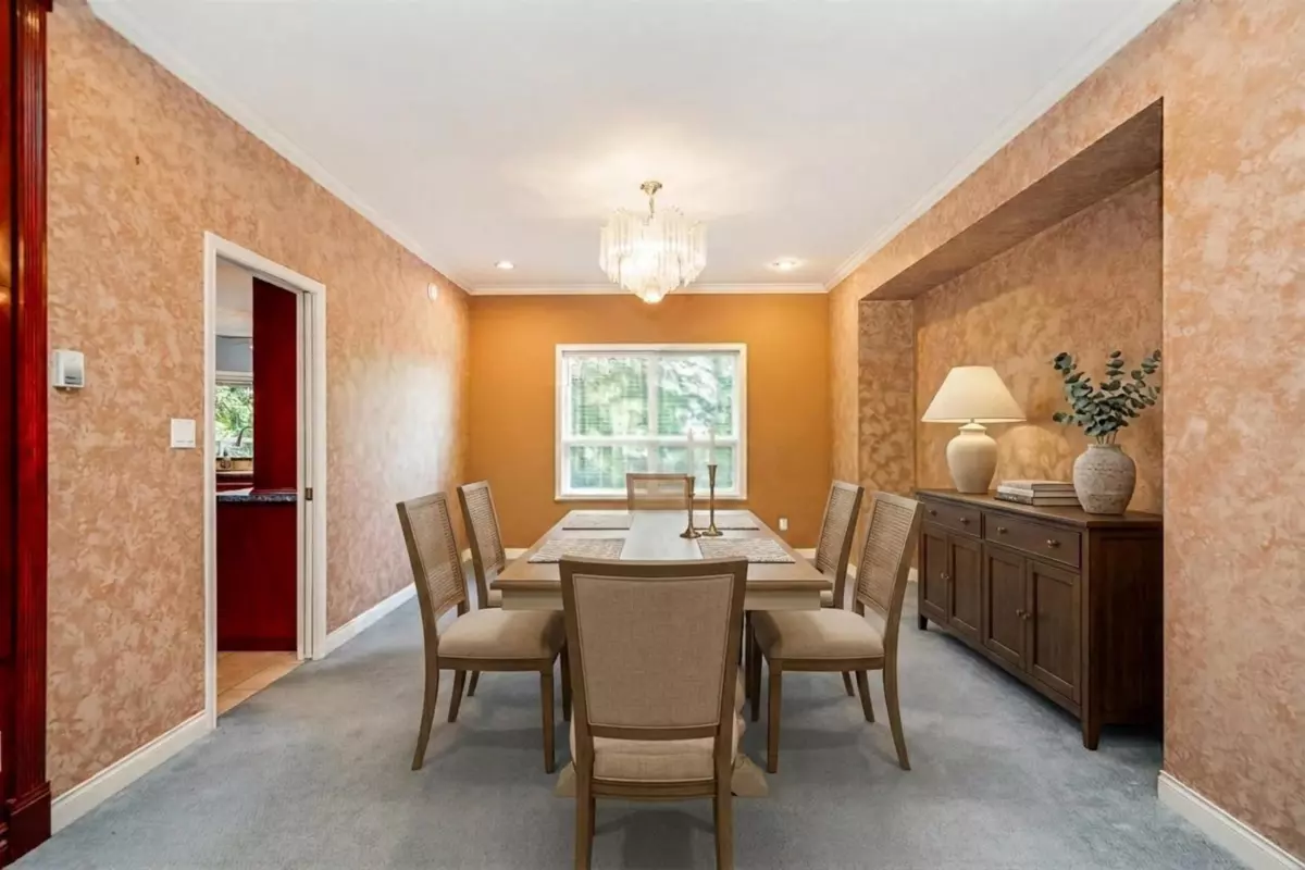 Dining Area Photo of 3170 Hallam Court, Coquitlam, BC