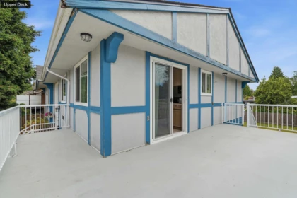 Swimming Pool Photo of 565 Milsom Wynd, Delta, BC