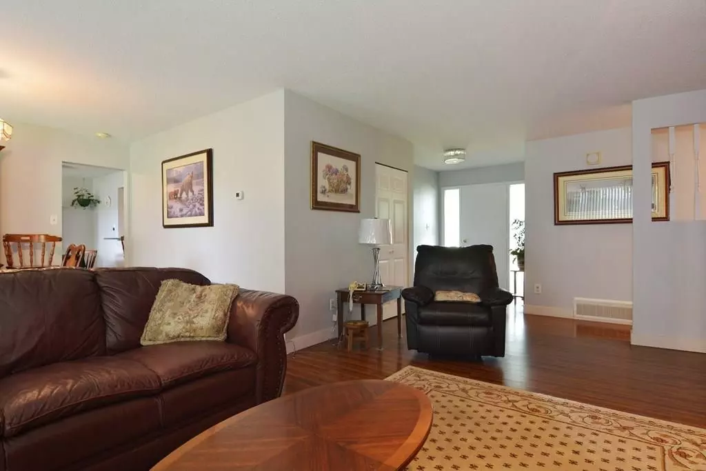 Dining Area Photo of 1828 248 Street, Langley, BC