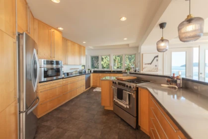 Breakfast Nook Photo of 6655 Sunshine Coast Highway, Sechelt, BC