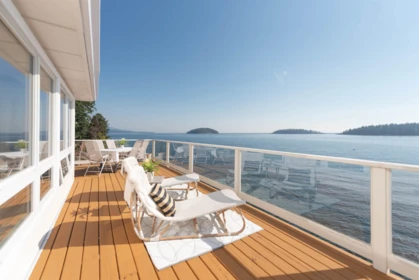 6655 Sunshine Coast Highway, Sechelt, BC, Sechelt — Single Family Residence for sale