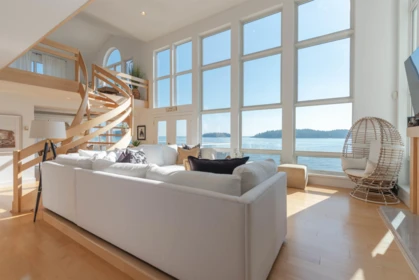 6655 Sunshine Coast Highway, Sechelt, BC, Sechelt — Single Family Residence for sale