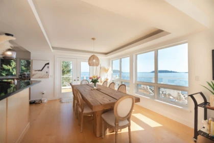 Kitchen Island Photo of 6655 Sunshine Coast Highway, Sechelt, BC