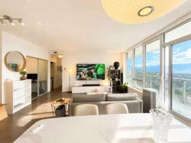 Kitchen Photo of 5702 4510 Halifax Way, Burnaby, BC