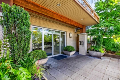 110 19936 56 Avenue, Langley, BC, Langley — Apartment/Condo for sale