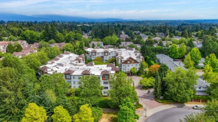 Front Yard Photo of 404 10186 155 Street, Surrey, BC