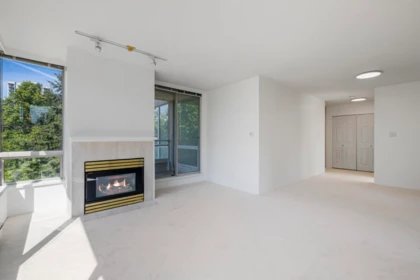 402 9603 Manchester Drive, Burnaby, BC, Burnaby — Apartment/Condo for sale
