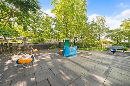 2403 928 Homer Street, Vancouver, BC, Vancouver — Apartment/Condo for sale