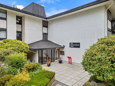 318 1561 Vidal Street, White Rock, BC, White Rock — Apartment/Condo for sale