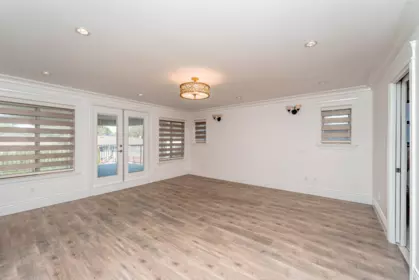 Mudroom Photo of 6290 129a Street, Surrey, BC