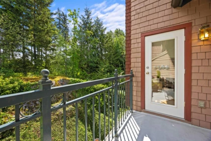306 1140 Strathaven Drive, North Vancouver, BC, North Vancouver — Apartment/Condo for sale