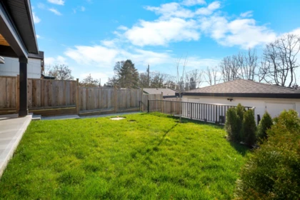 Outdoor Patio Photo of 2 3576 E Pender Street, Vancouver, BC