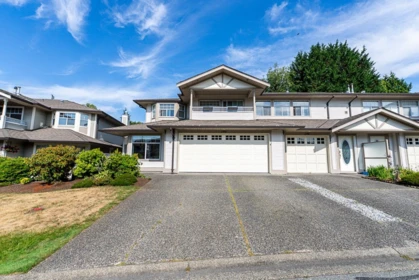 196 20391 96 Avenue, Langley, BC, Langley — Townhouse for sale