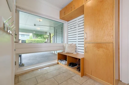 Entry Foyer Photo of 109 3031 Williams Road, Richmond, BC