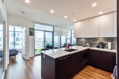 1801 1888 Gilmore Avenue, Burnaby, BC, Burnaby — Apartment/Condo for sale