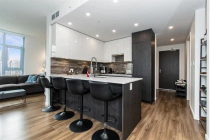 1801 1888 Gilmore Avenue, Burnaby, BC, Burnaby — Apartment/Condo for sale