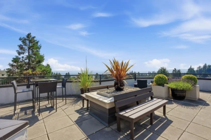 Outdoor Deck Photo of 508 1480 Foster Street, White Rock, BC