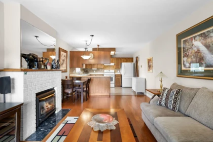 Kitchen Photo of 21 12276 189a Street, Pitt Meadows, BC