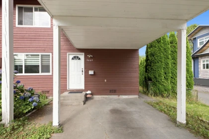 9443 132a Street, Surrey, BC, Surrey — Half Duplex for sale