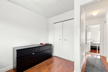 Laundry Room Photo of 9443 132a Street, Surrey, BC