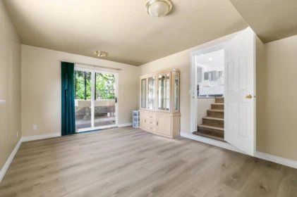 Breakfast Nook Photo of 1861 Galer Way, Port Coquitlam, BC