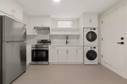 Swimming Pool Photo of 2138 Venables Street, Vancouver, BC