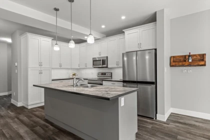 Breakfast Nook Photo of 470 Fort Street, Hope, BC