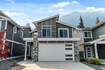 470 Fort Street, Hope, BC, Hope — Single Family Residence for sale