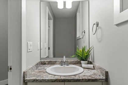 Guest Bathroom Photo of 470 Fort Street, Hope, BC