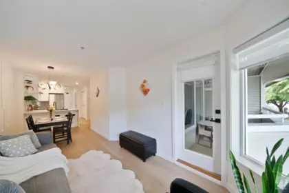 208 12160 80 Avenue, Surrey, BC, Surrey — Apartment/Condo for sale
