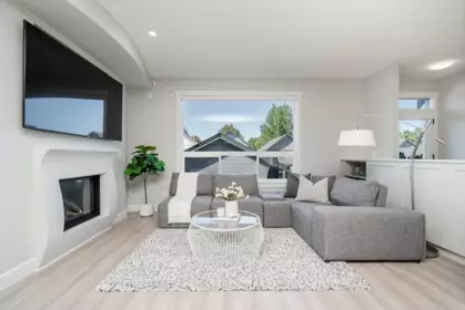 Living Room Photo of 21149 79a Avenue, Langley, BC