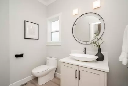 Primary Bathroom Photo of 21149 79a Avenue, Langley, BC