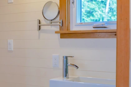 Mudroom Photo of 1-861 Bluff Road, Galiano Island, BC