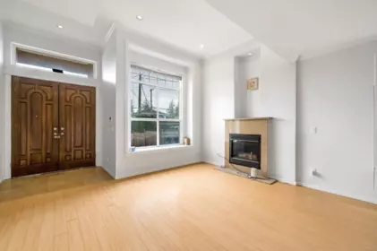 5989 Rumble Street, Burnaby, BC, Burnaby — Half Duplex for sale
