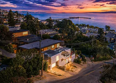 1246 Oxford Street, White Rock, BC, White Rock — Single Family Residence for sale