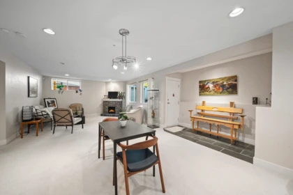 Mudroom Photo of 24781 Mcclure Drive, Maple Ridge, BC