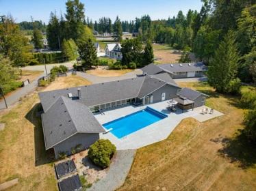 1233 231 Street, Langley, BC, Langley — Single Family Residence for sale