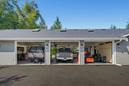 Swimming Pool Photo of 1233 231 Street, Langley, BC