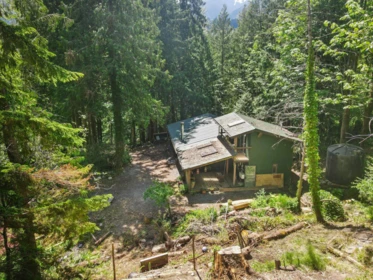 Kitchen Photo of 4139 Slesse Road, Chilliwack, BC