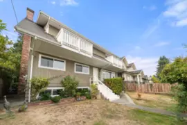 462 E 4th Street, North Vancouver, BC