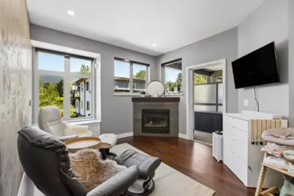 303 116 W 23rd Street, North Vancouver, BC, North Vancouver — Apartment/Condo for sale