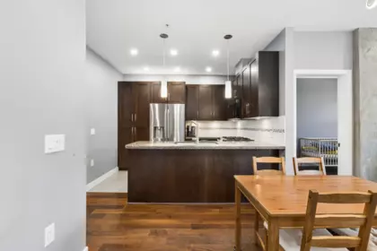 Kitchen Island Photo of 303 116 W 23rd Street, North Vancouver, BC