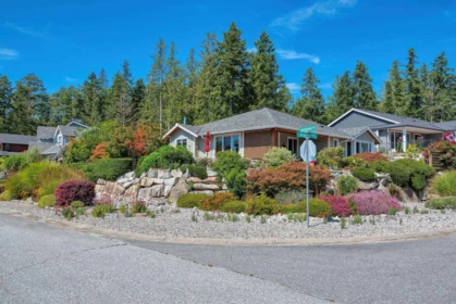 9326 Jorgensen Place, Halfmoon Bay, BC, Halfmoon bay — Single Family Residence for sale