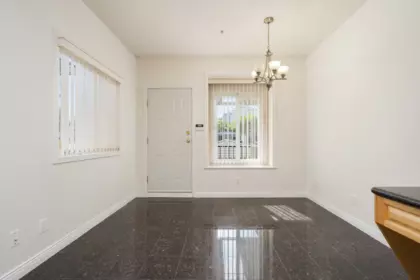 Breakfast Nook Photo of 2170 E 28th Avenue, Vancouver, BC