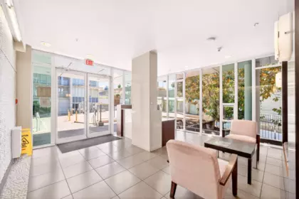606 8280 Lansdowne Road, Richmond, BC, Richmond — Apartment/Condo for sale