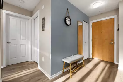 Hallway Photo of 306 3050 Dayanee Springs Boulevard, Coquitlam, BC