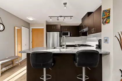 Kitchen Photo of 306 3050 Dayanee Springs Boulevard, Coquitlam, BC